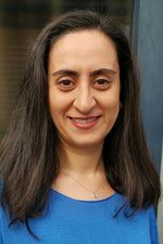 Emine Akay
