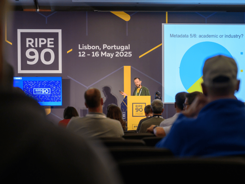 RIPE 90 MAT WG
